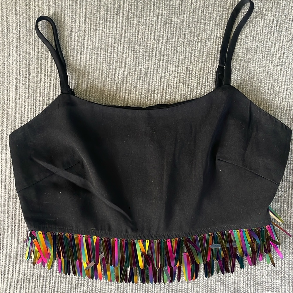 NWOT By The Way crop top w/ adjustable straps and fab, colorful funfetti fringe
